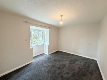 Flat Naylor Court in Northwich
