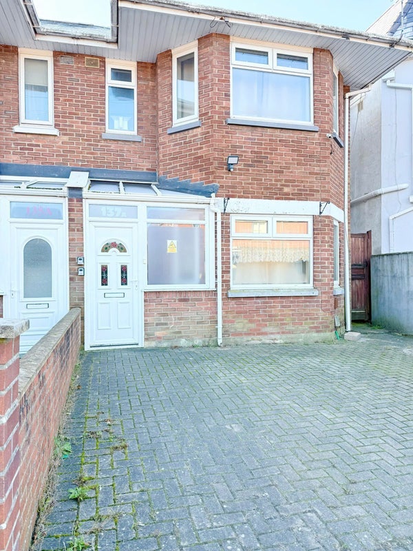 Room Stewart Road in Bournemouth