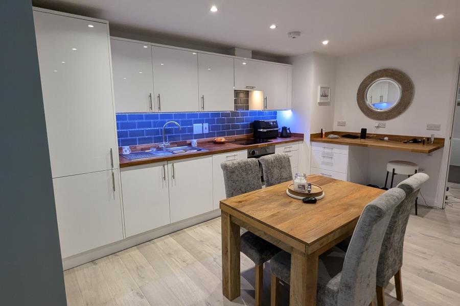 Flat Guildford Road in Woking