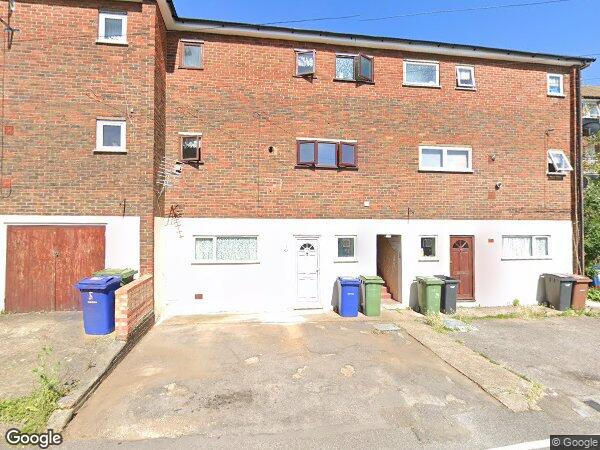 Flat Dell Road in Grays