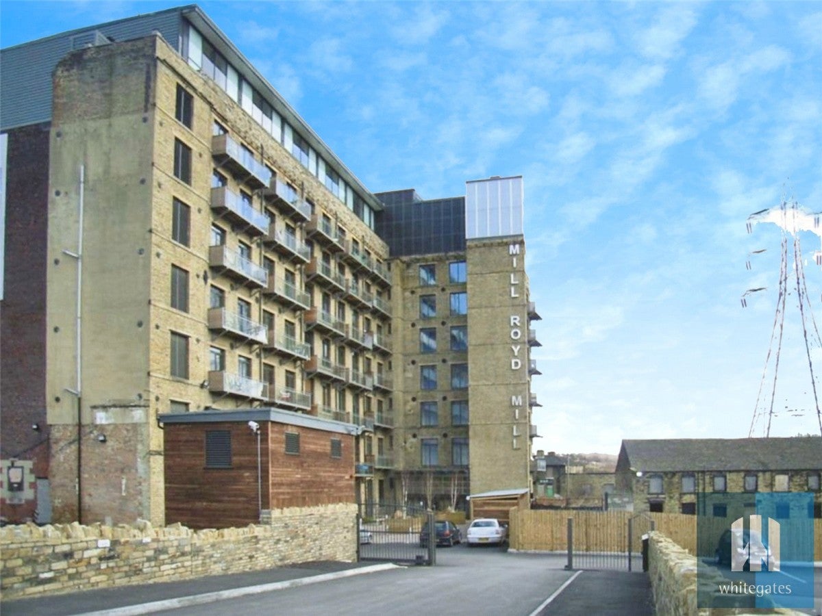 Flat Mill Royd Street in Calderdale