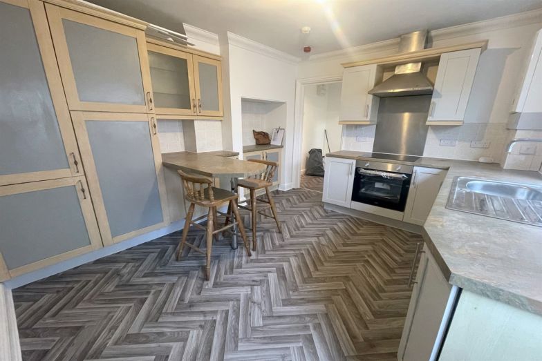 Flat Pelham Road in Seaford