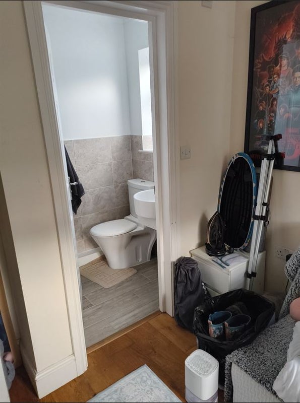 Room Brighton Road in Reigate and Banstead
