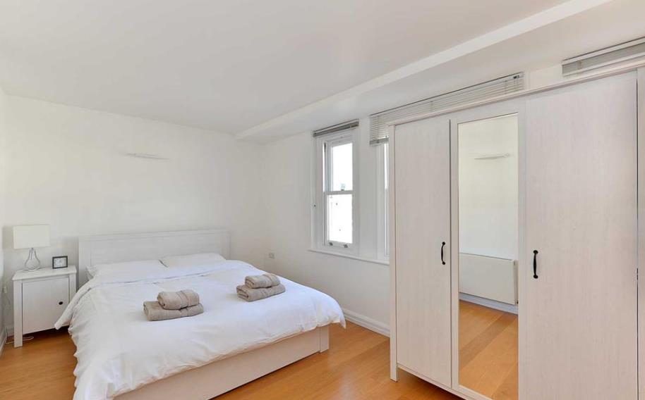 Flat Baker Street in City of Westminster