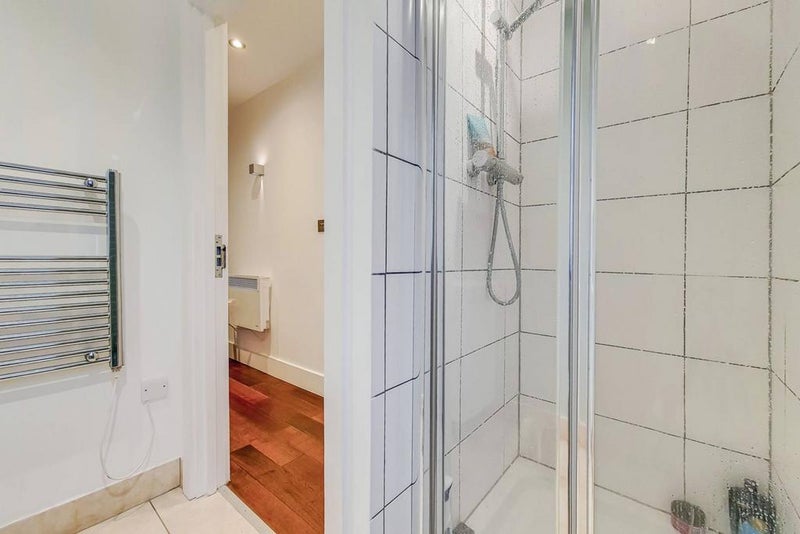 Room Hazlewood Mews in Greater London