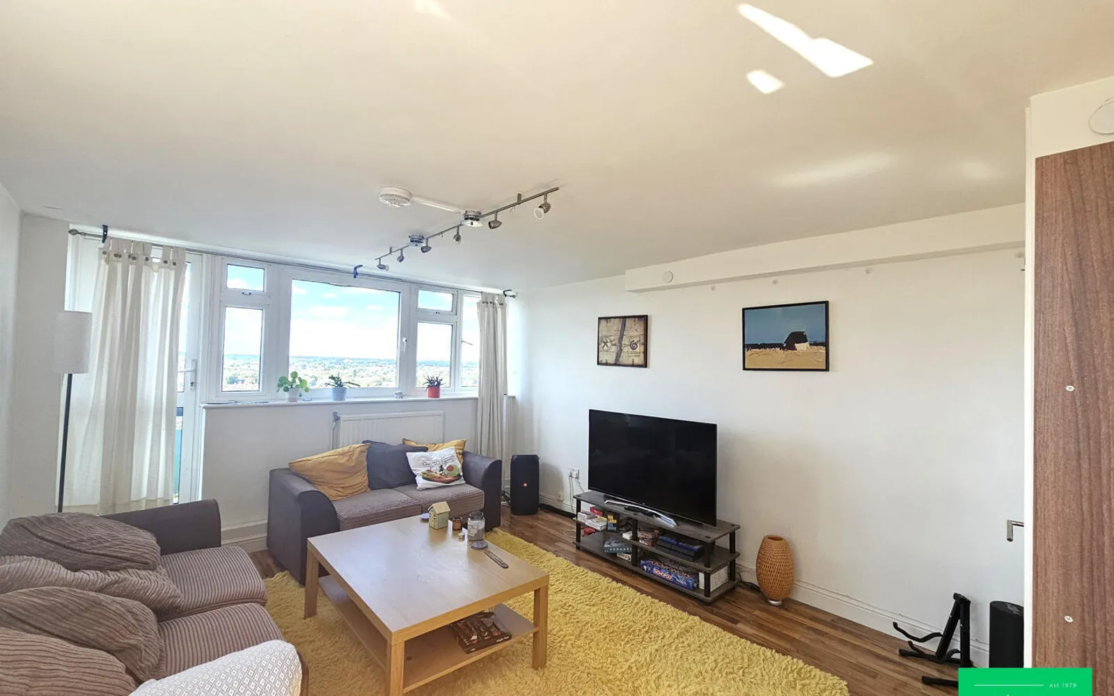 Flat Eagans Close in Greater London