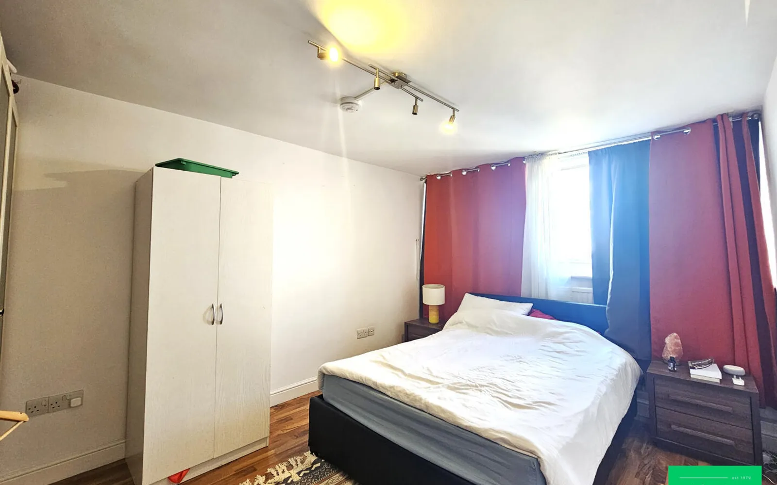 Flat Eagans Close in Greater London