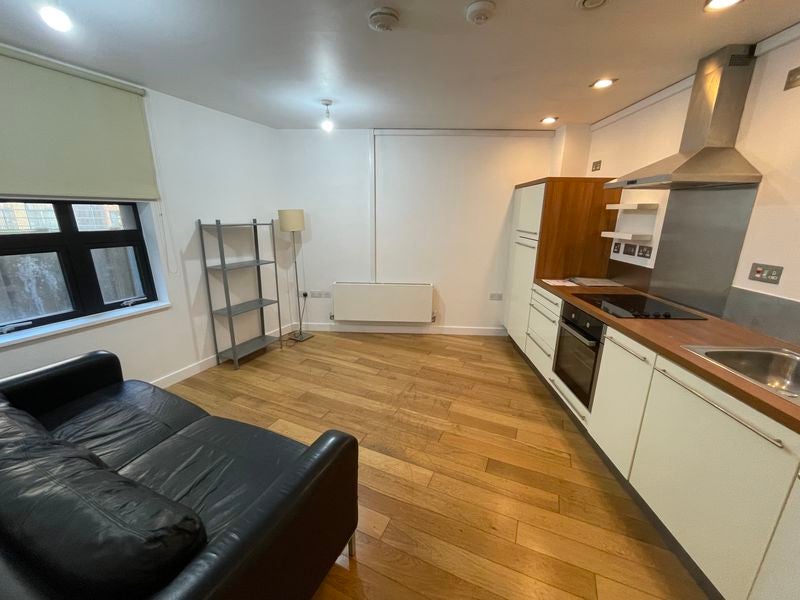 Flat Great Ancoats Street in Manchester