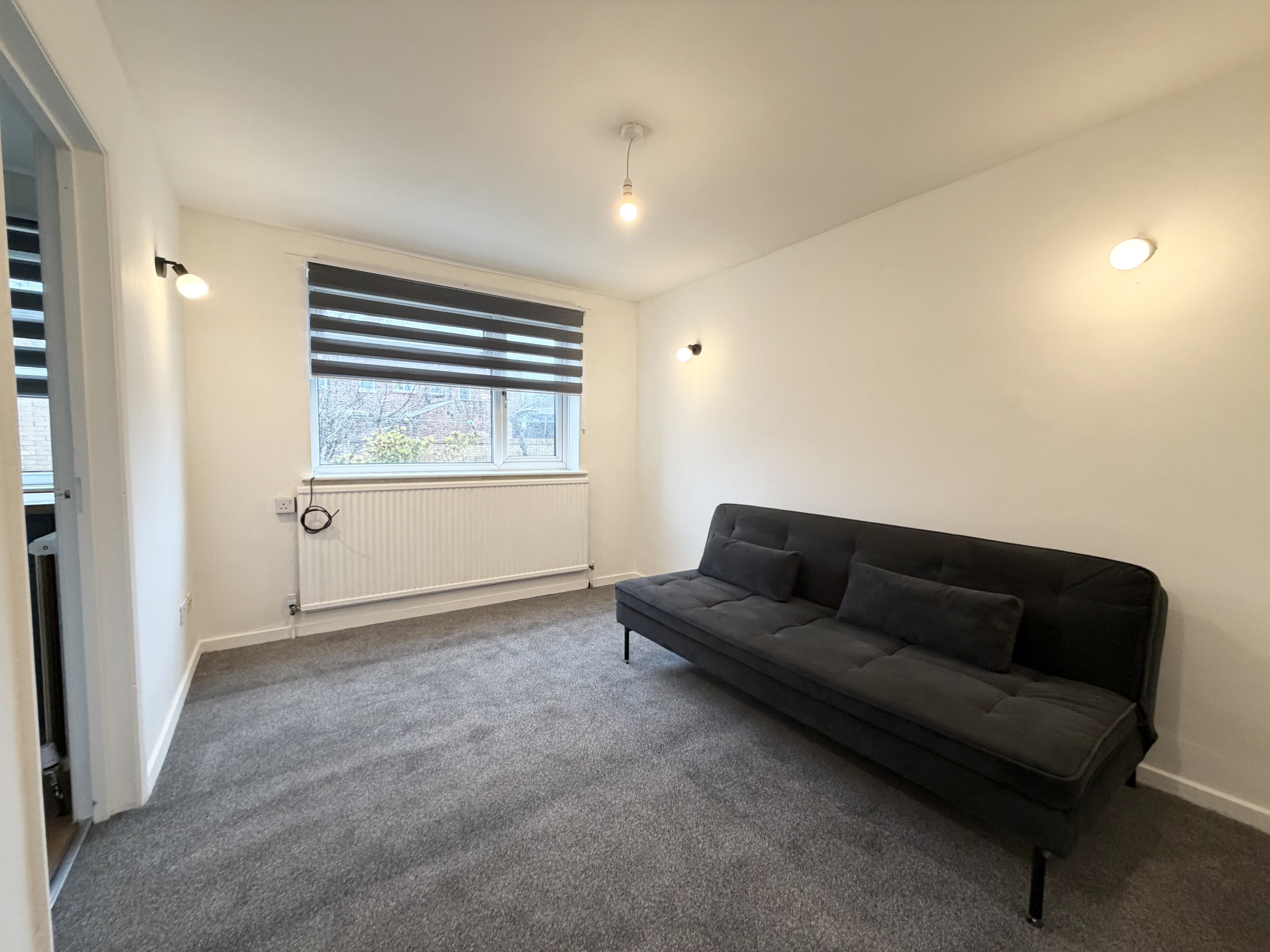 Flat Kings Road in St Helens