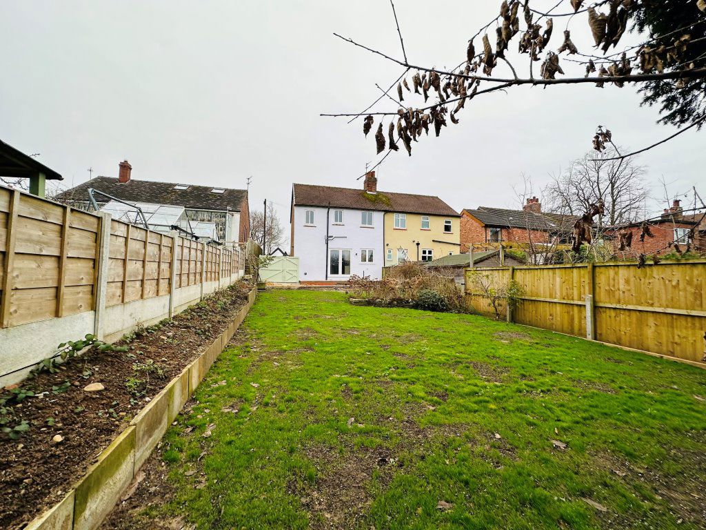 House Fence Avenue in Macclesfield