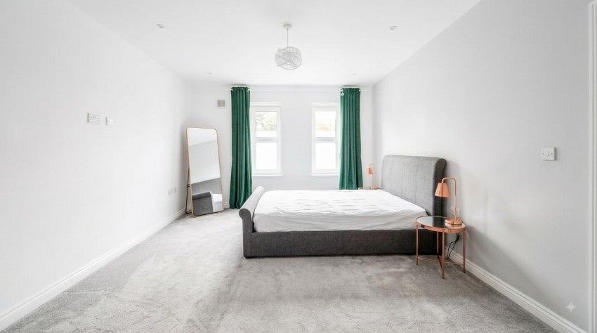 Flat Little Hallfield Road in York