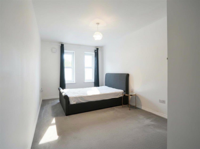 Flat Little Hallfield Road in York