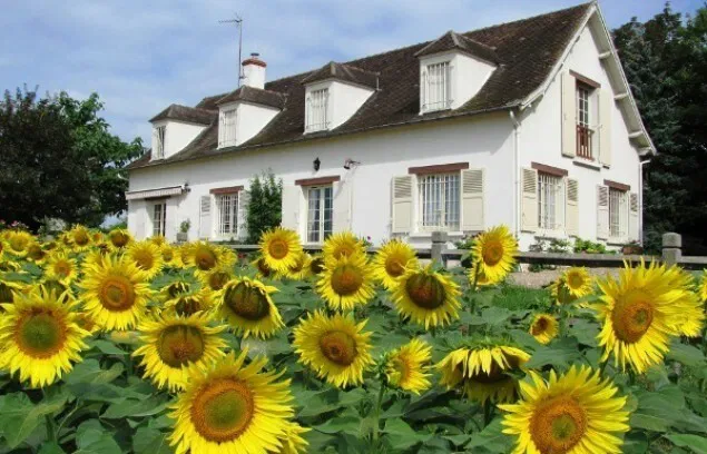 Chambre Route de Lignières à La Celle-Condé