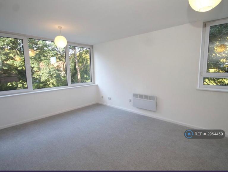 Flat Spey Close in Birmingham