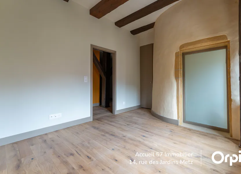 Flat Rue des Capucins in Metz