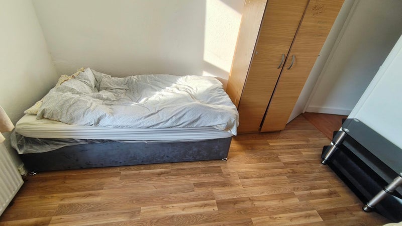 Room Cedar Road in Greater London