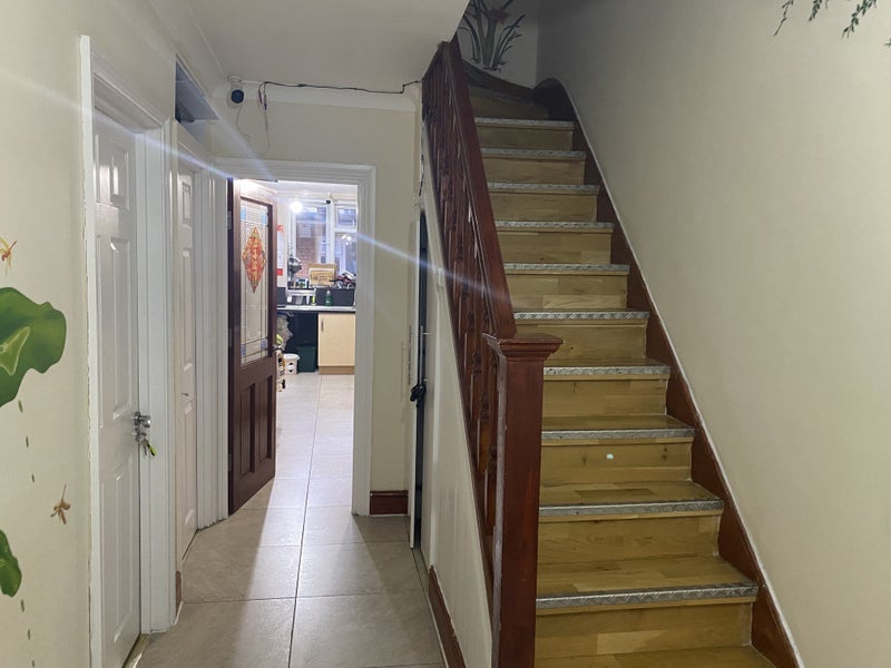 Room Ladysmith Road in Greater London