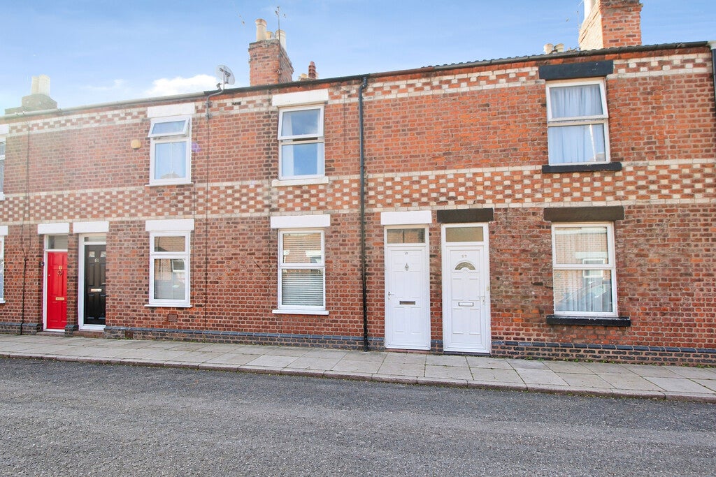 House Thomas Brassey Close in Chester