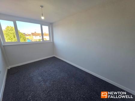 Flat Ossington Close in Mansfield