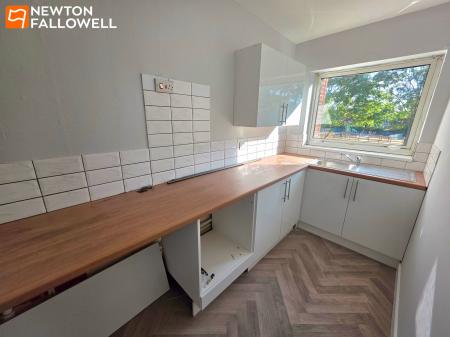 Flat Ossington Close in Mansfield
