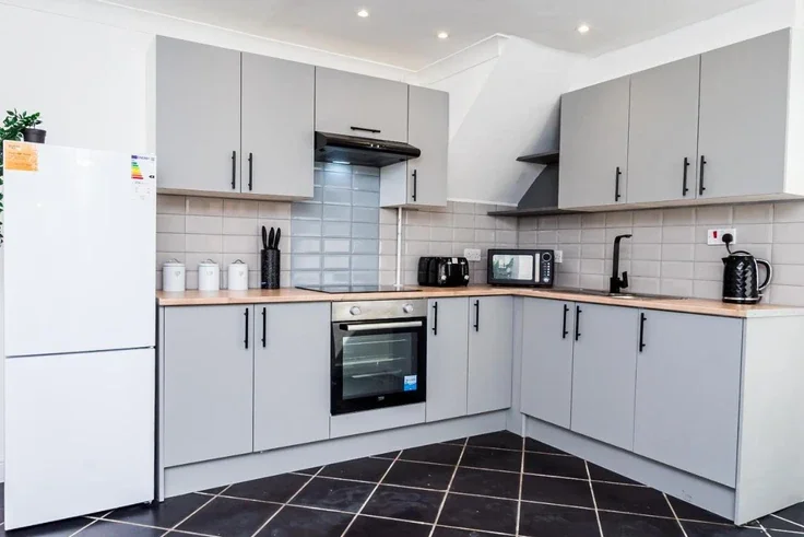 House Malmesbury Close in Ipswich