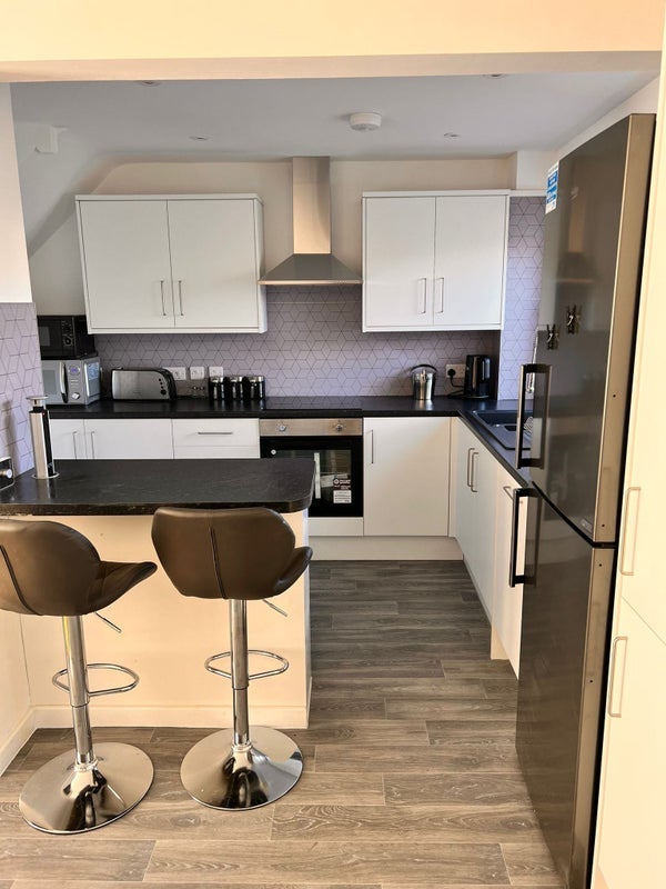 Room Arlingham Way in Patchway