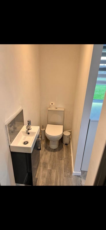 Room Arlingham Way in Patchway
