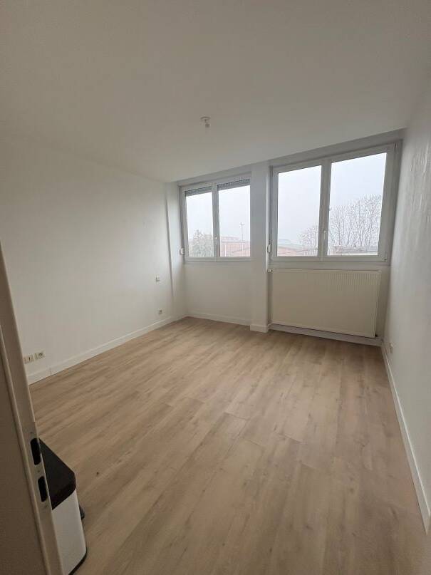 Appartement Rue de la Gare à L'Hôpital