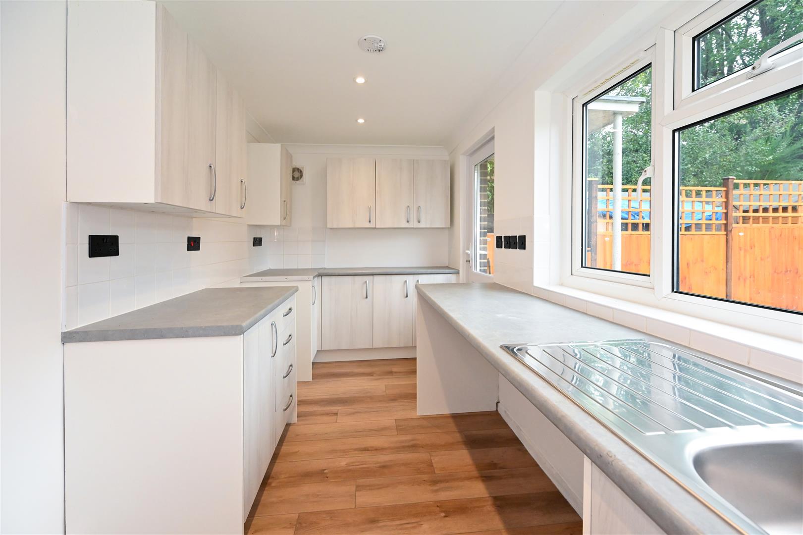 Flat June Lane in Chichester