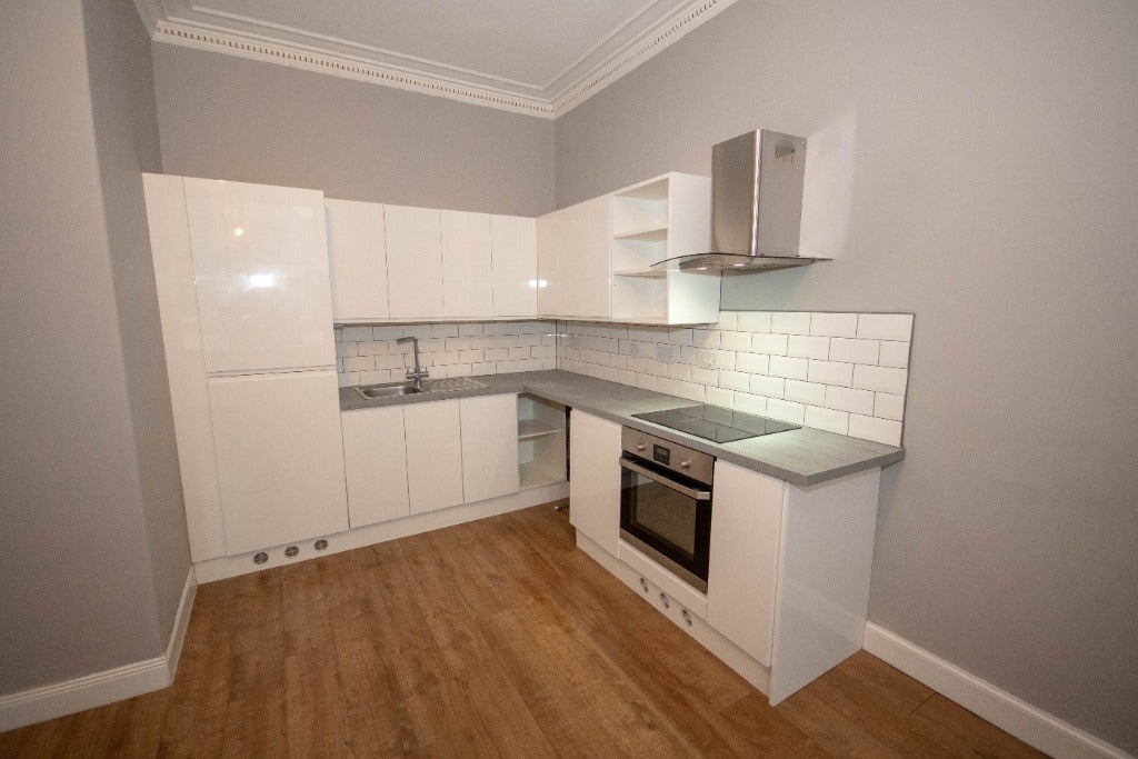 Flat Dunnikier Road in Kirkcaldy