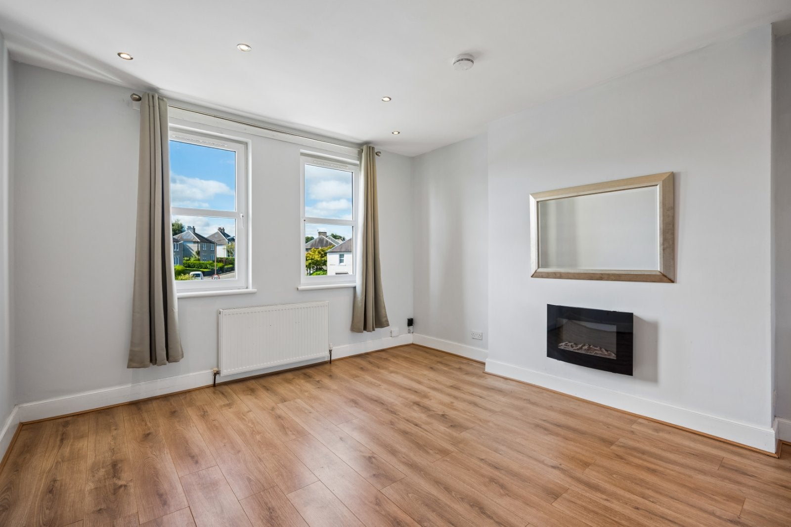 Flat Bannockburn Road in Stirling