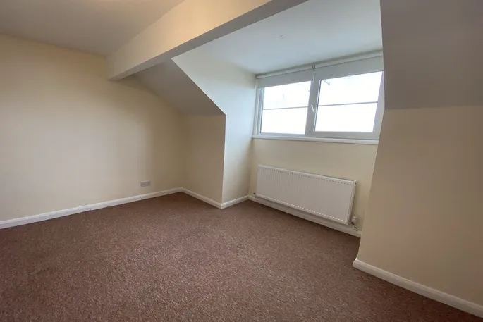 Flat Rose Grove in Nottingham