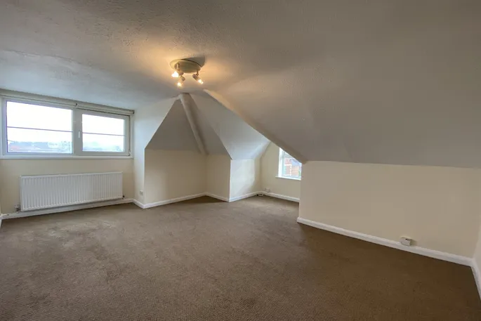 Flat Rose Grove in Nottingham