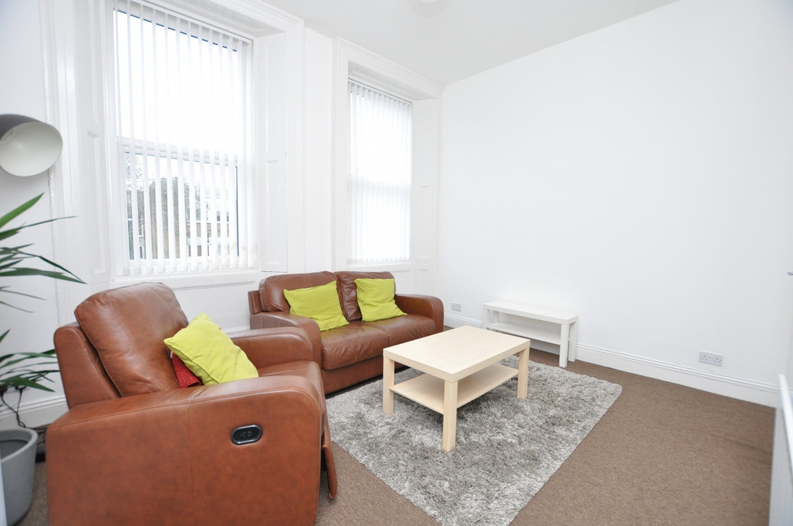 Flat Hawthorn Terrace in Newcastle upon Tyne