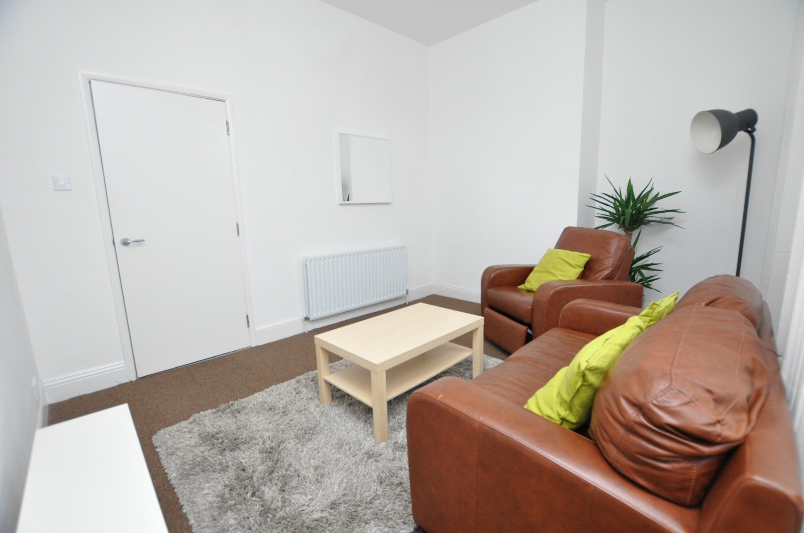 Flat Hawthorn Terrace in Newcastle upon Tyne