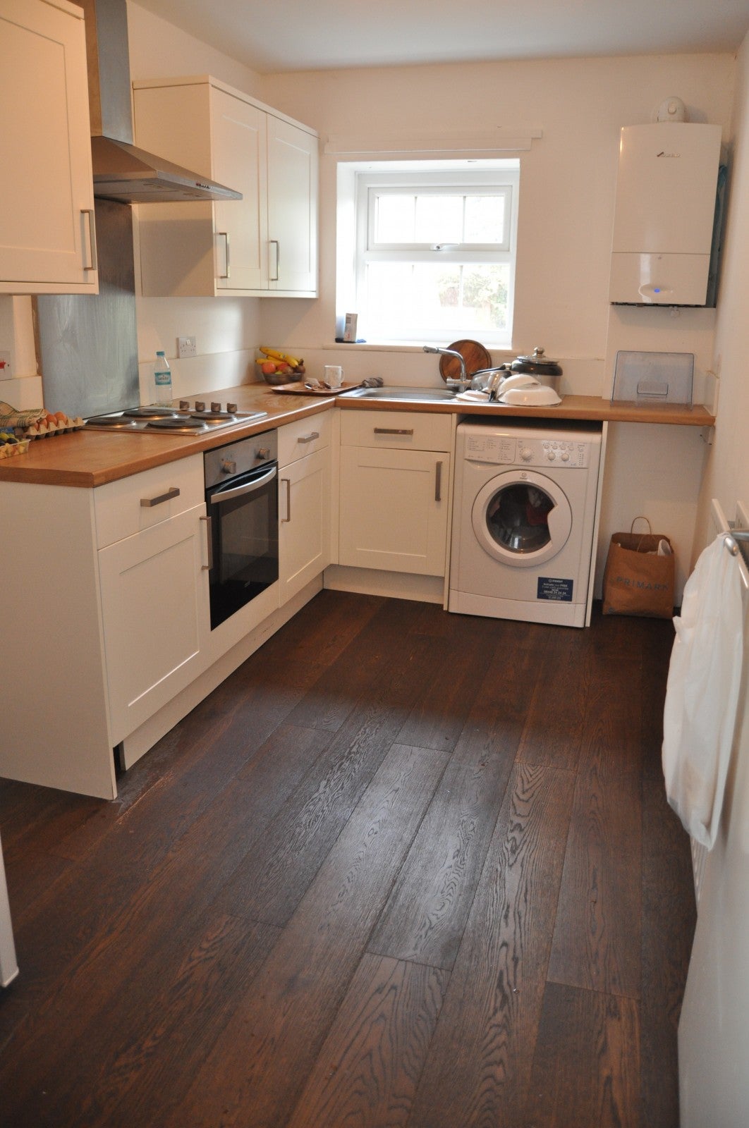 Flat Hawthorn Terrace in Newcastle upon Tyne