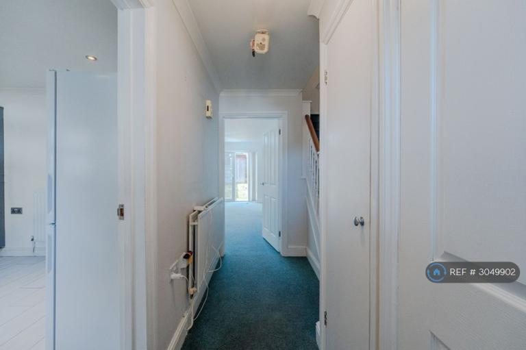 House Craster Road in Greater London
