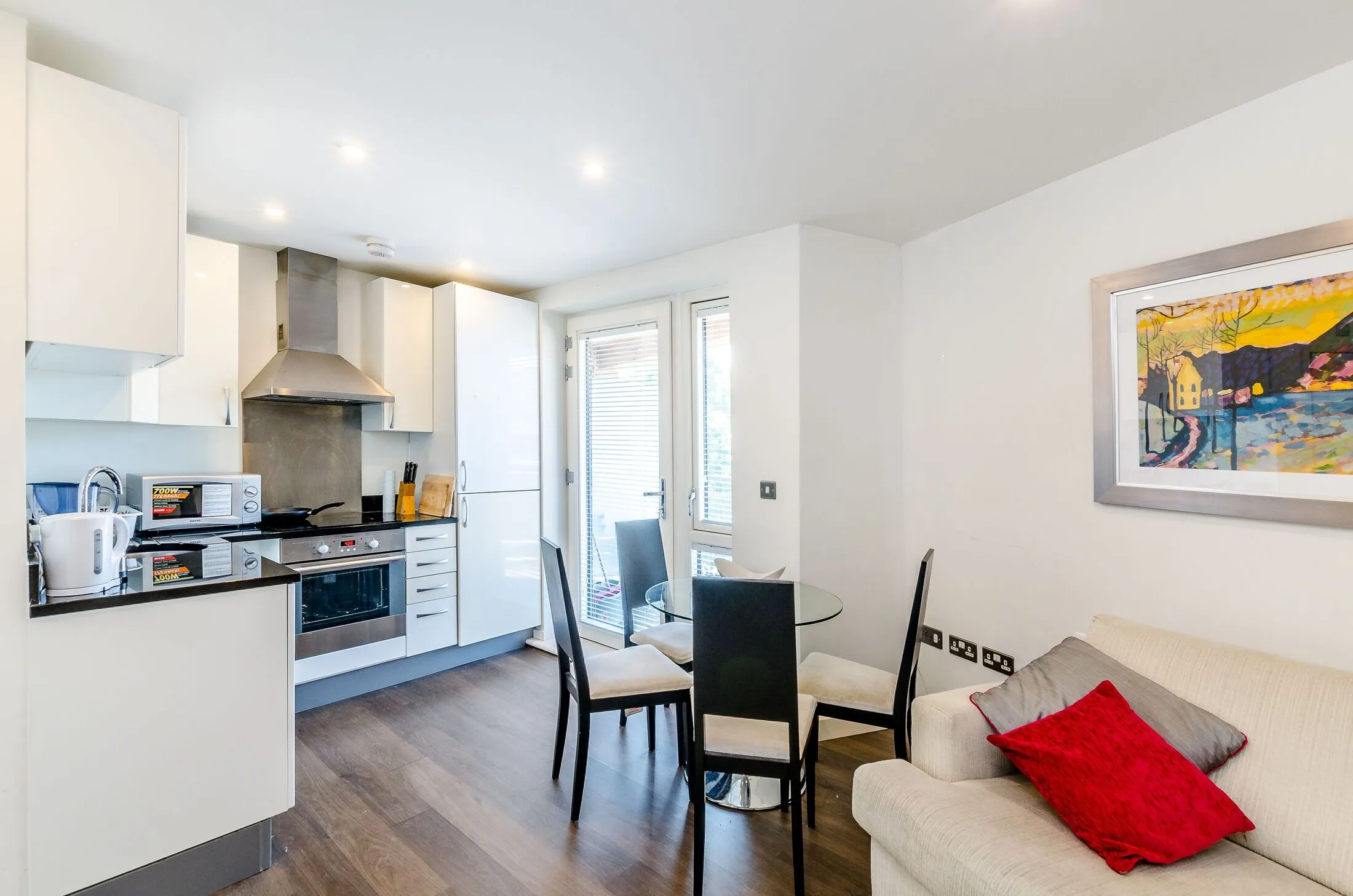 Flat Royal College Street in Greater London