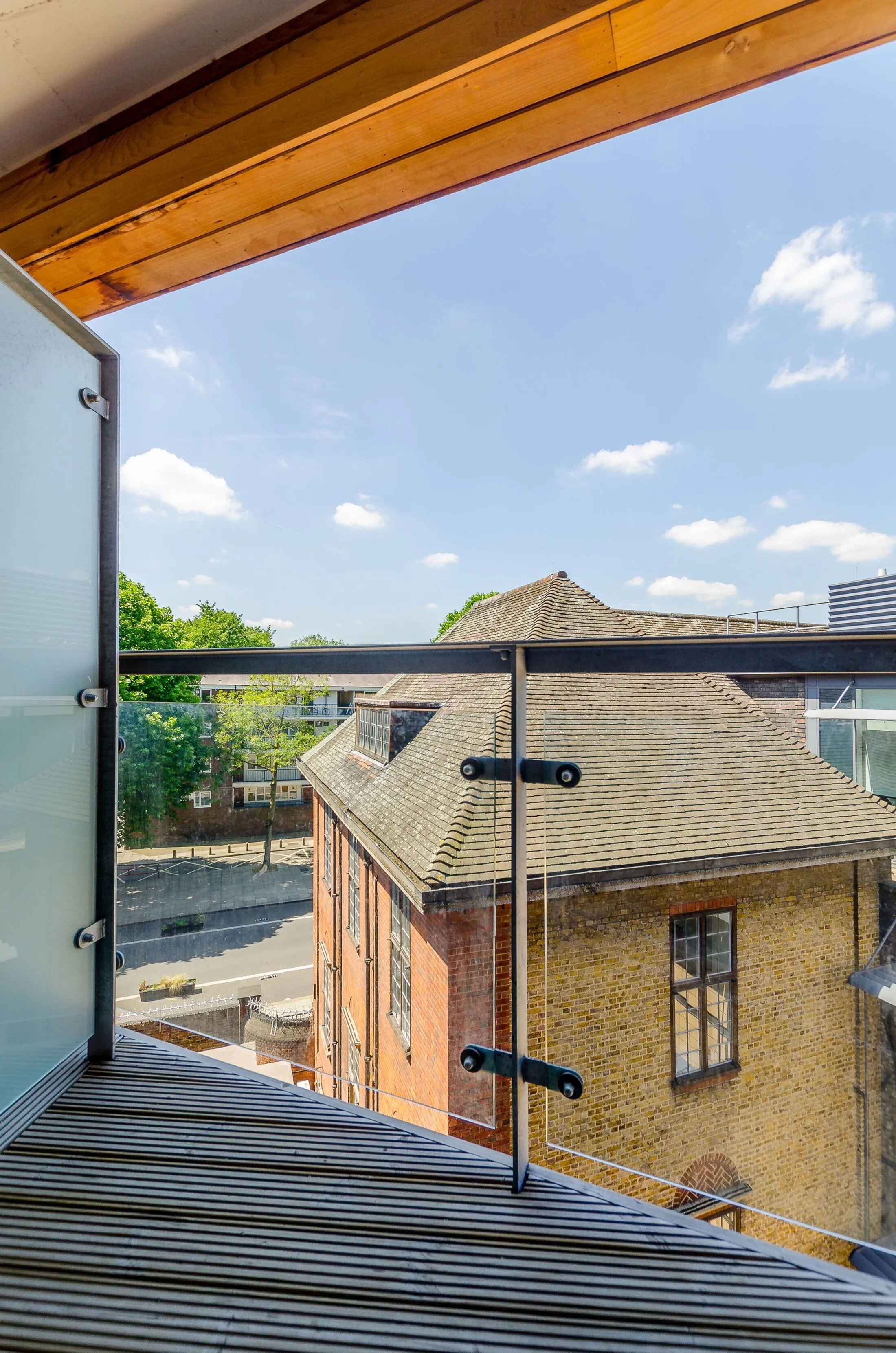Flat Royal College Street in Greater London