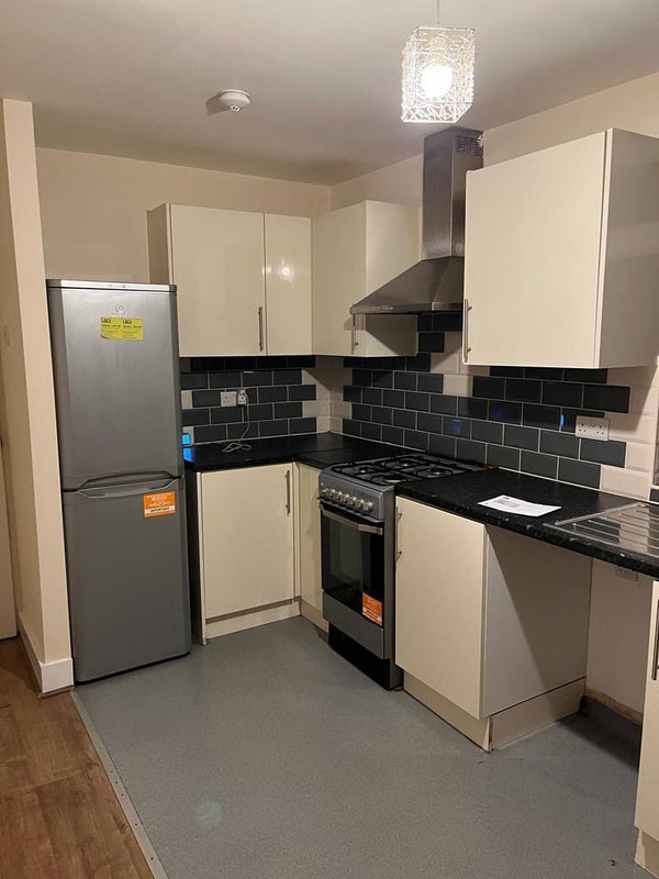 Room Gough Walk in Greater London