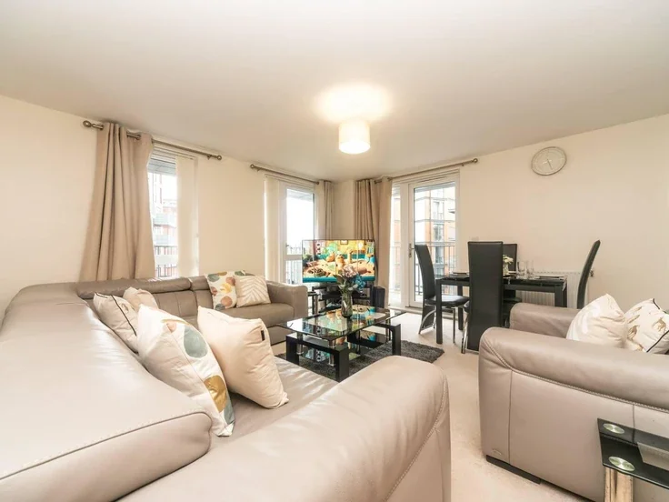 Flat Salk Close in Greater London
