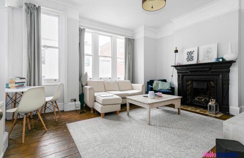 Room Latchmere Road in Greater London