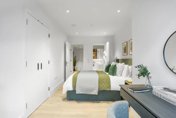 Flat Charter Street in Greater London