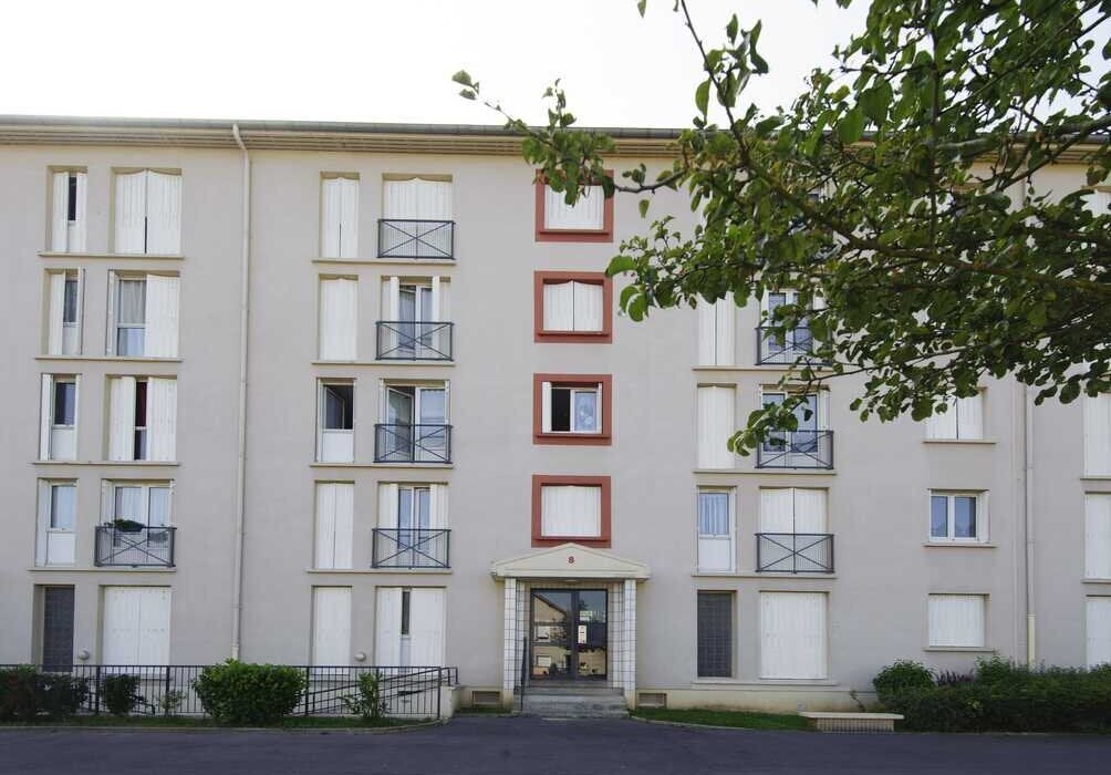 Flat Rue Charles Péguy in Charleville-Mézières