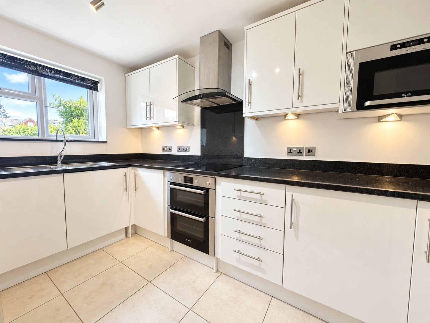 Flat Morley Road in Waverley