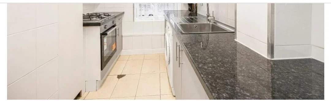 Room Shadwell Gardens in Greater London