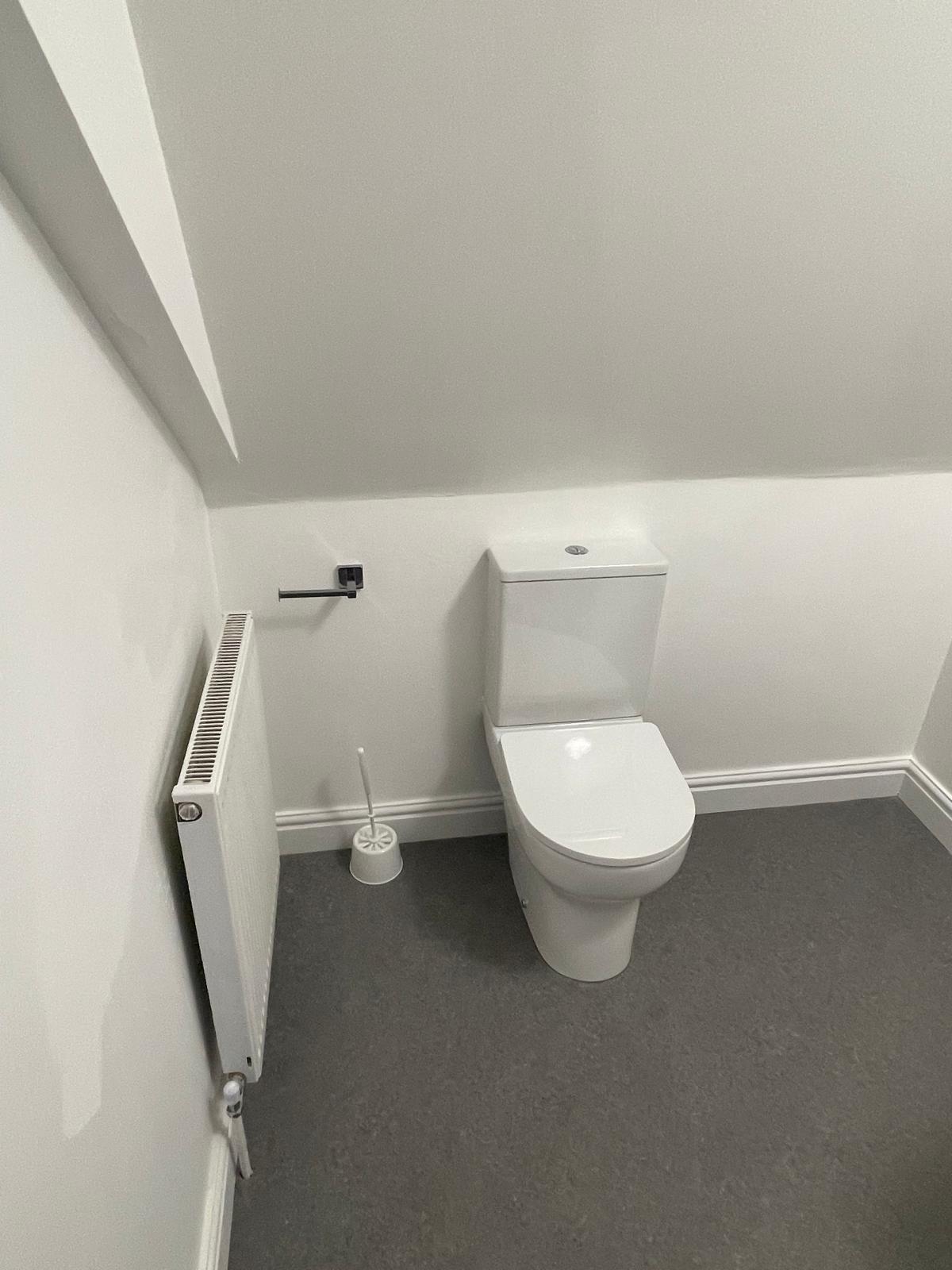 Flat Roberts Road in High Wycombe