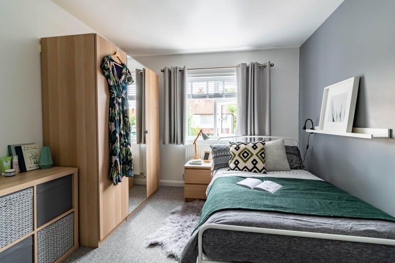 Room Lodge Road in Stratford-on-Avon