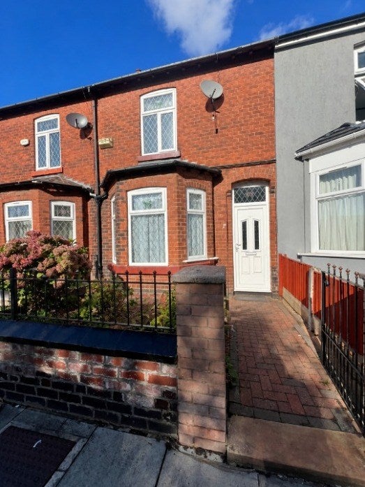 House Chadwick Road in Salford