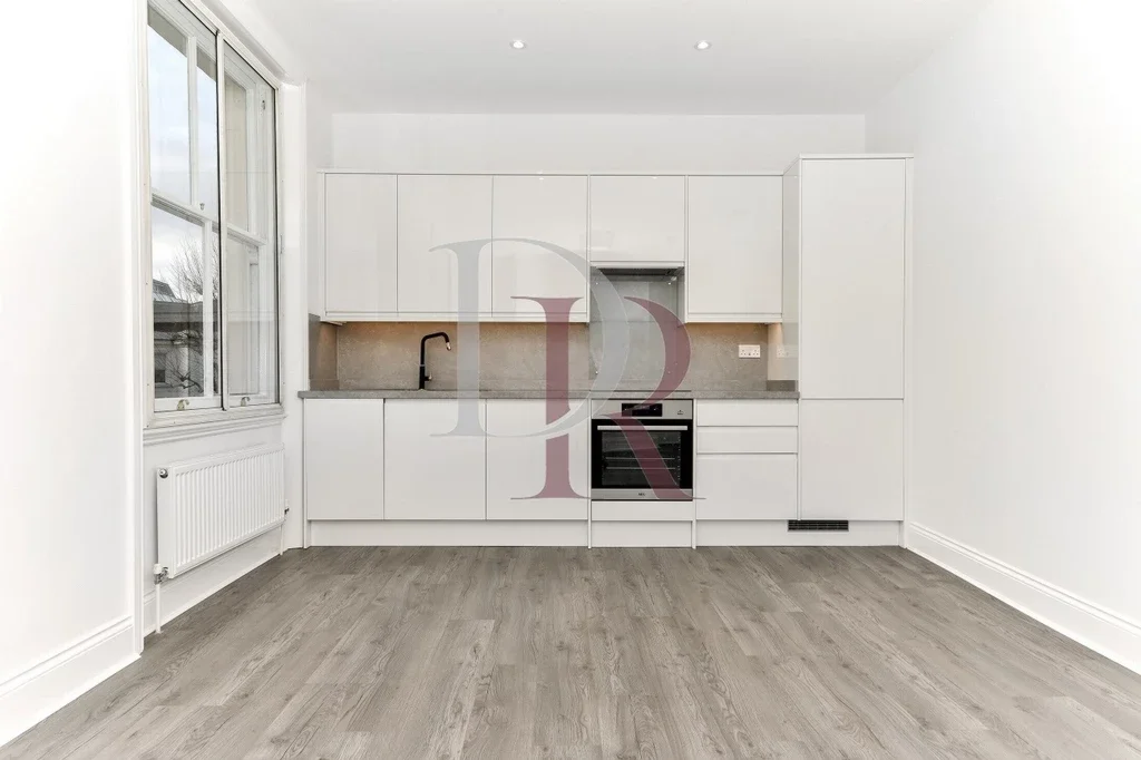 Flat Formosa Street in City of Westminster